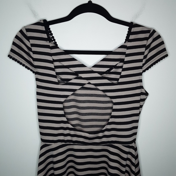 As U Wish Striped Open Back Dress - Picture 5 of 8